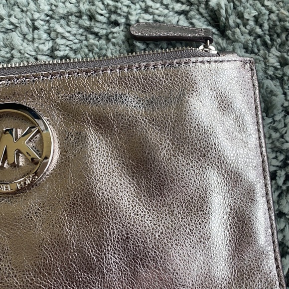 Michael Kors Wristlet - Picture 4 of 7